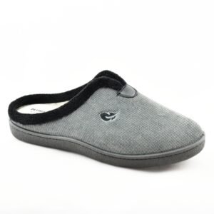 ZAPATILLA MUY CÓMODA CON PLANTILLA TRANSPIRABLE DE ALTA RECUPERACIÓN QUE SE ADAPTA A LA ANATOMÍA DEL PIE.332267