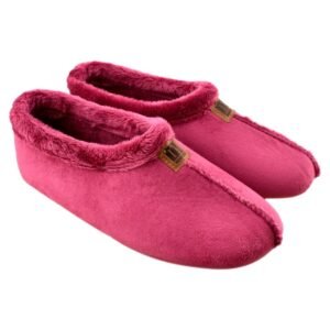 Zapatillas de casa cerradas con tejido suave y cálido. Piso de goma flexible. 485468