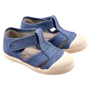 Sandalia de lona con tira adherente. Piso flexible, libertad de movimientos. 487108